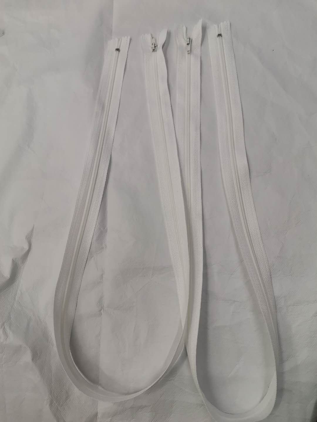 5号尼龙防嗮服拉链布边蕾丝彩色抱枕靠垫裙裤拉链细节图