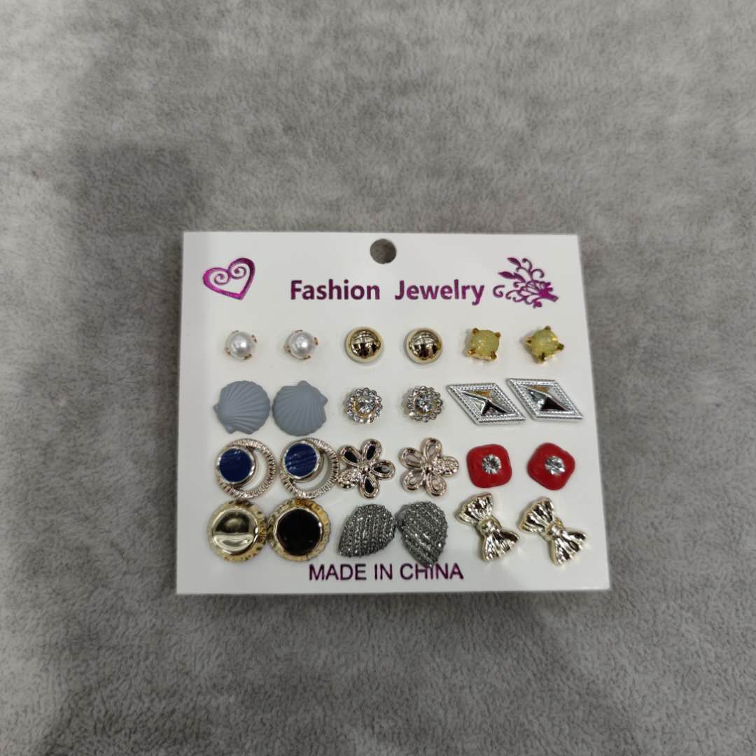 卡通耳钉小巧可爱小女孩少女心套装耳饰图