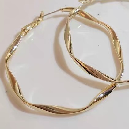 Venta directa de fábrica anillo fino delicado coreano vintage mujer pendientes orejeras clip han han ornamentos details Picture