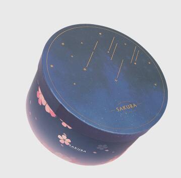 Round gift boxes for best friends, wives, classmates, teachers, and bridesmaids as souvenirs