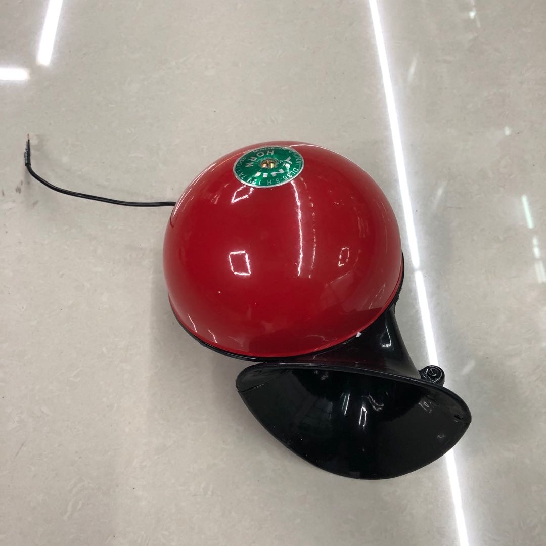 厂家直销 高品质 通用12v汽车喇叭小汽车