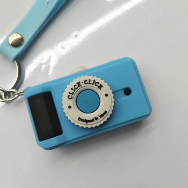 Cartoon Camera Keychain Side Detail