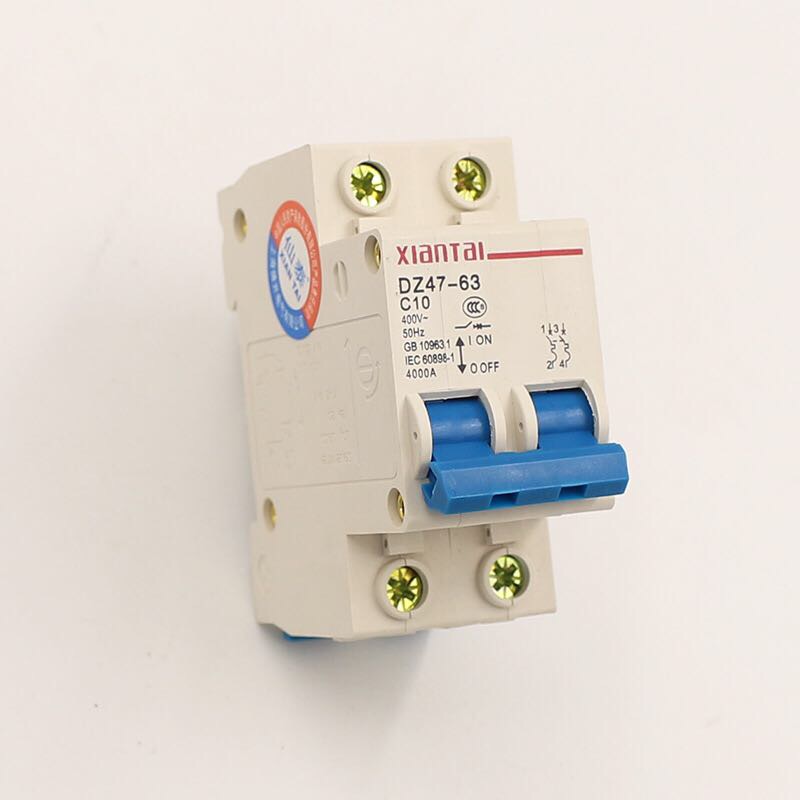 2P10家用小型断路器DZ47空开产品图