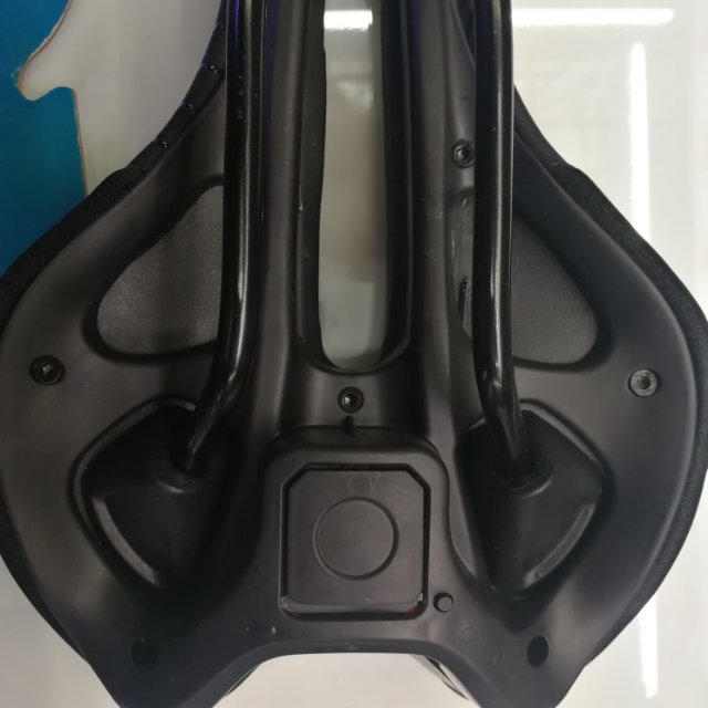 R-44 all steel frame with lamp mountain bike cushion Specification drawing