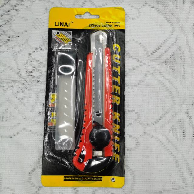 大号美工刀壁纸刀学生办公快递文具刀工具裁纸18mm刀片刀架1件套