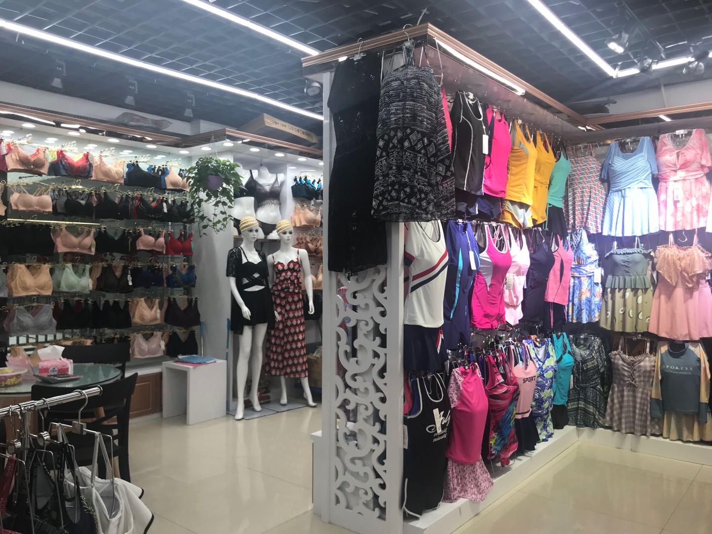 Highport Clothing Store describe pic - 1