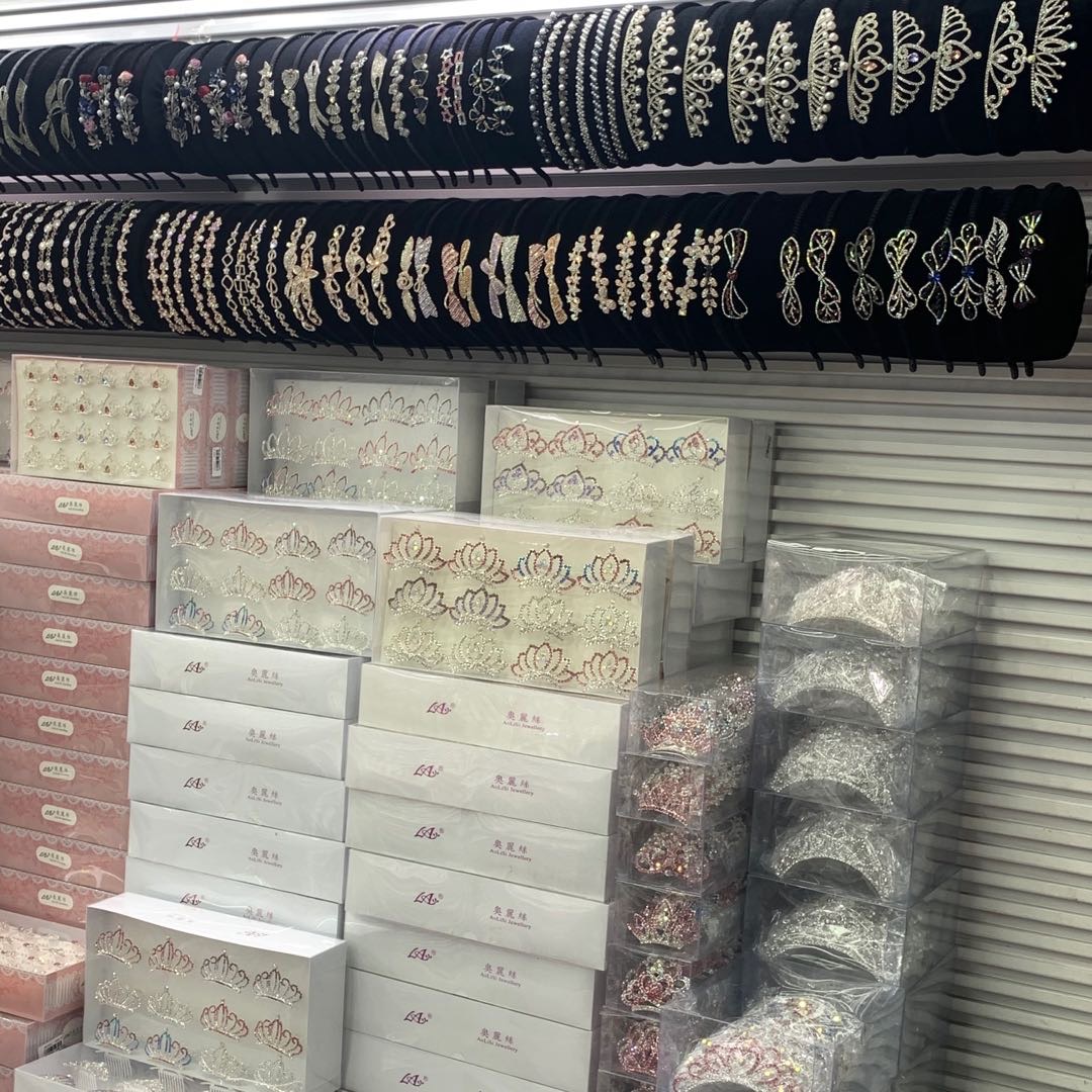Alice Accessories describe pic - 2