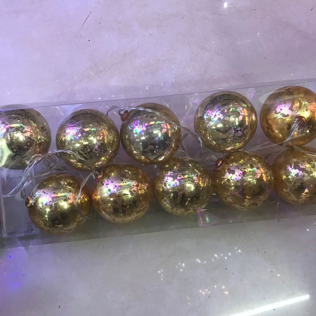Golden ball led color lights, flashing lights, string lights, starry sky lights, night lights, bedroom lights, string hanging lights, room decoration items