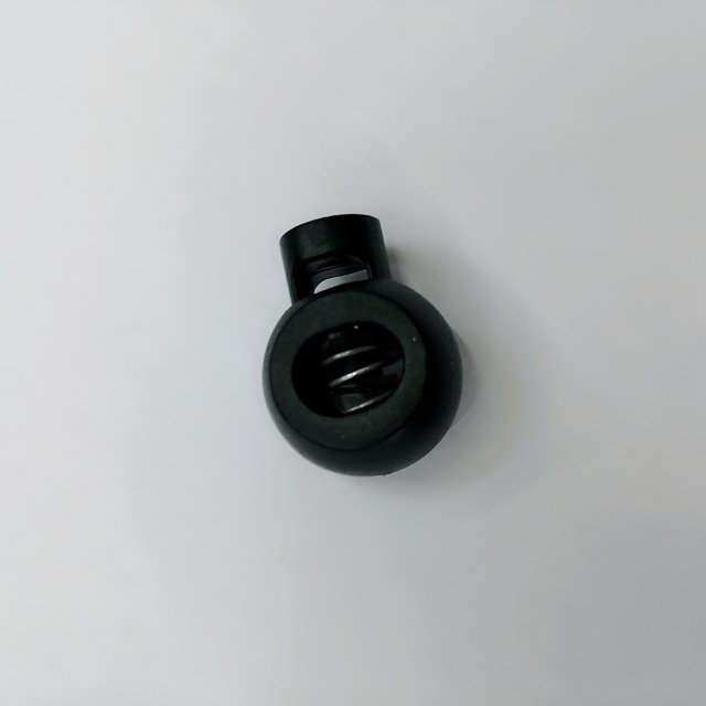 High-quality black and colorful drawstring buckles for bags and handbags, plastic spring buckles, and spring buckles for clothing are in large stock