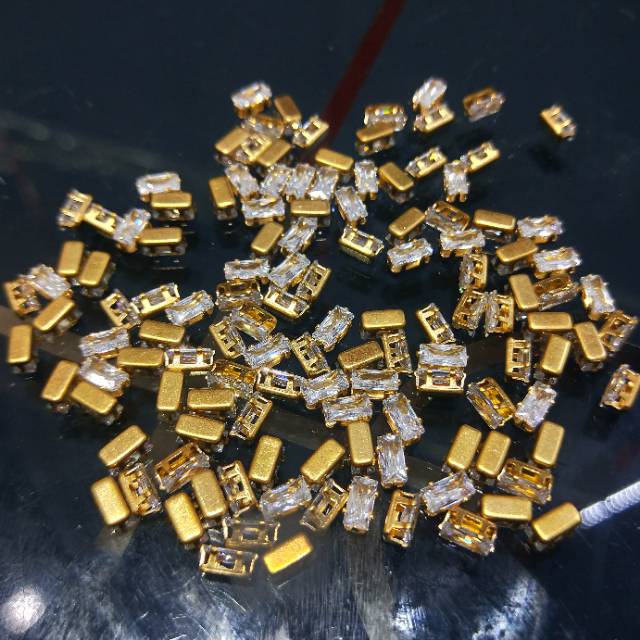 Single rectangular zircon jewelry accessories wholesale jewelry accessories 1 details Picture