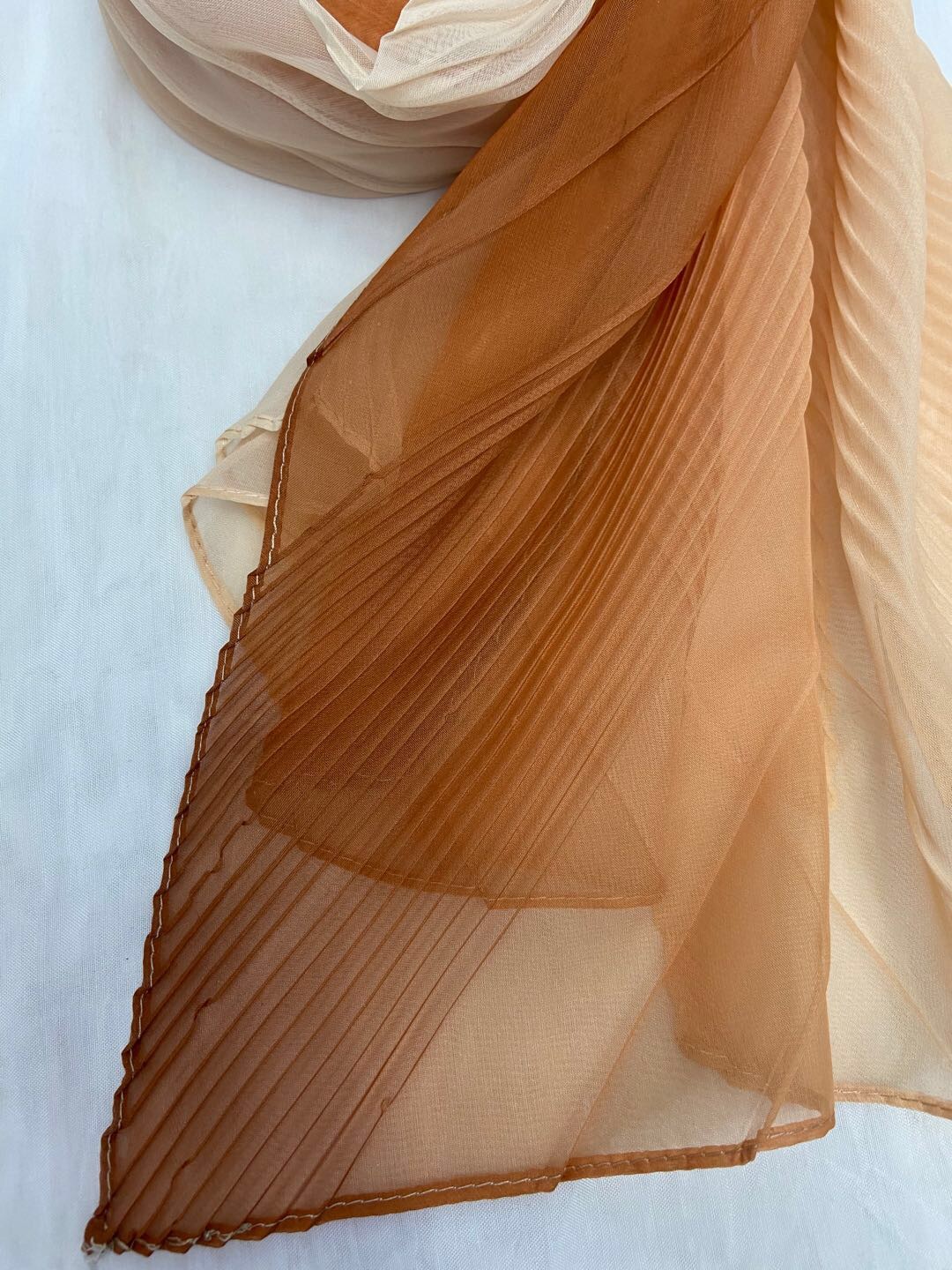 South Korea Dongdaemun For Women Imitated Silk Gradient Crepe Scarf details Picture