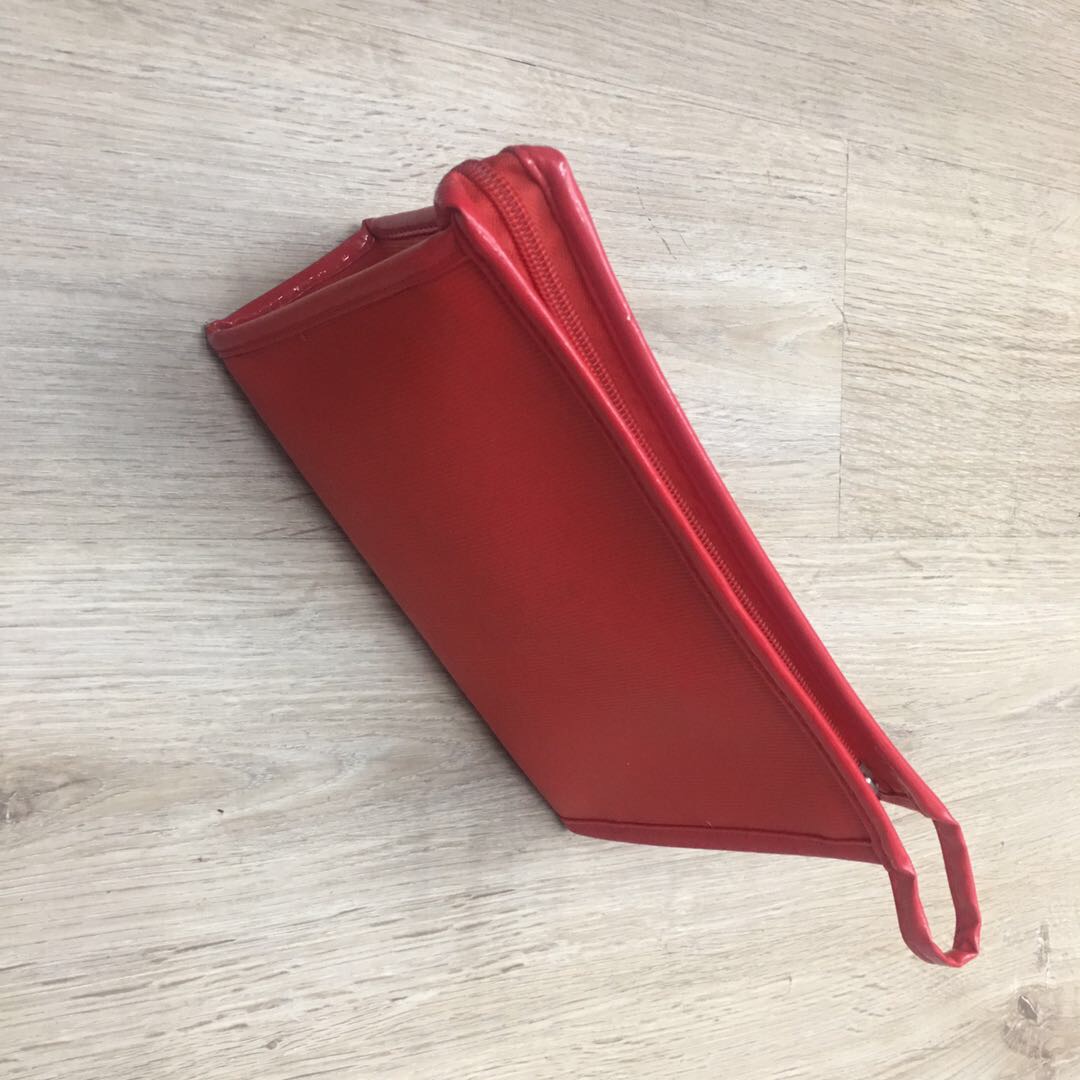 新款2020化妆包便携式PU材质多功能细节图