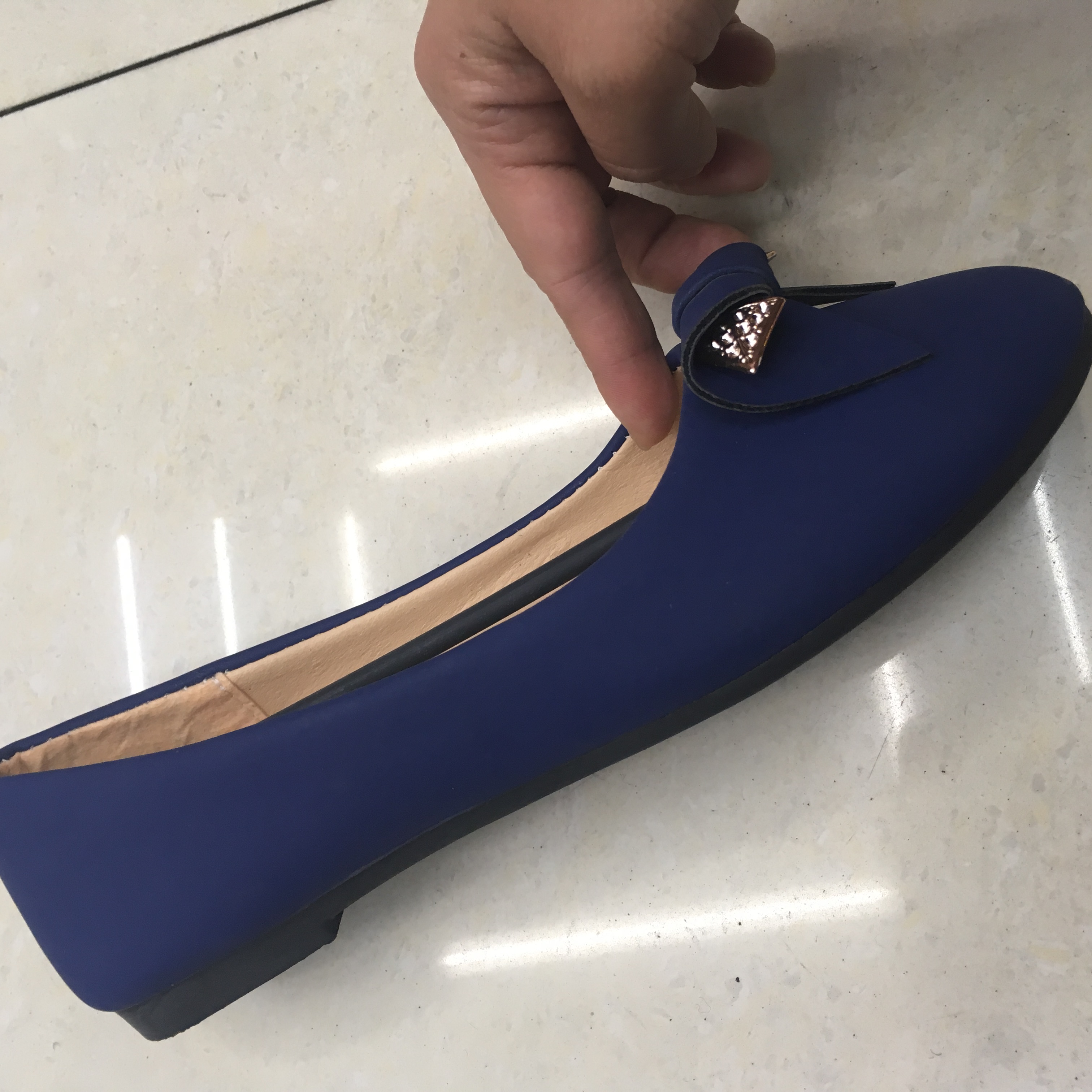 Ladies' blue light-mouthed flat bow leather shoes
