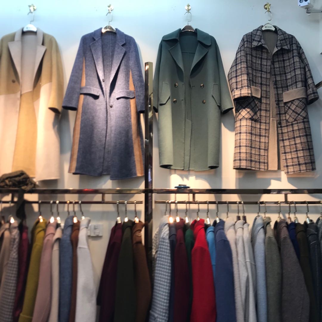 Chen Biao Clothing describe pic - 1