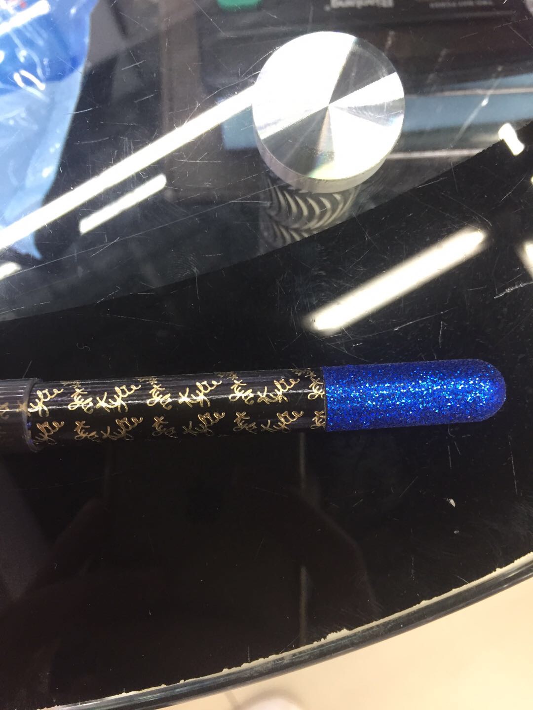 18 Color Glitter Eyeshadow Pen Display Box Lasting Makeup details Picture