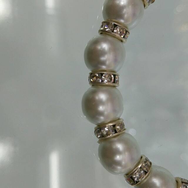 Pearl imitation pearl bracelet for women, simple and individual Korean version, best friend gift, niche design jewelry details Picture