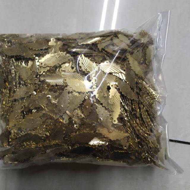 新款耳式精品叶形铜片饰品