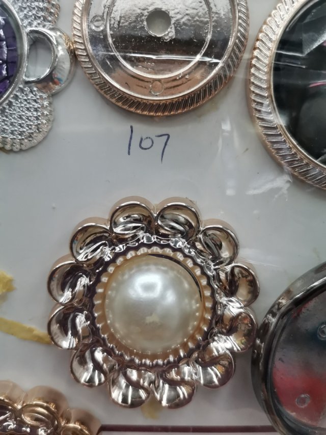 高档花朵水晶水钻纽扣西装西服开衫毛衣裙子衣服女扣子细节图