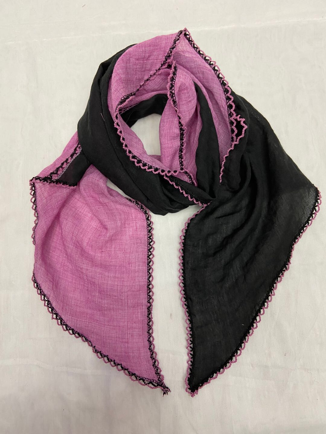 Women's Korea Dongdaemun Silk Cotton Curved Tooth Matching Color Diamond Scarf