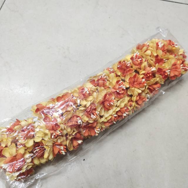 仿真花手捧花塑料花纯手工编制花环鸡蛋花泡沫花                                      