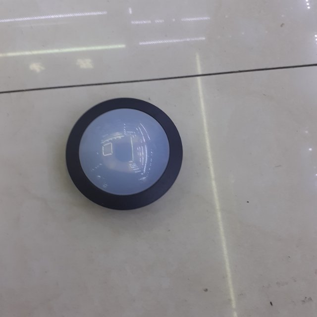 新款热卖弧形 LED 强光灯