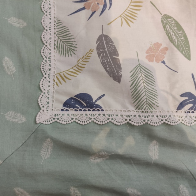 Summer high-end smooth Tencel four-piece set of country ice silk bedding Specification image