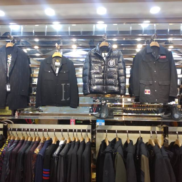 Jin Yongcheng Clothing Store describe pic - 2