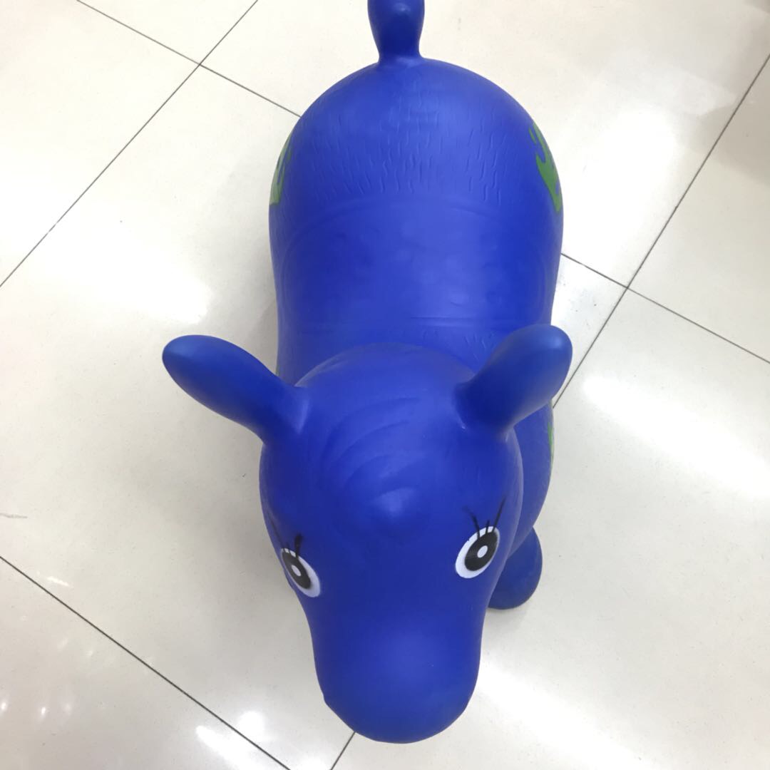 蓝色小马充气玩具造型可爱俏皮卡通