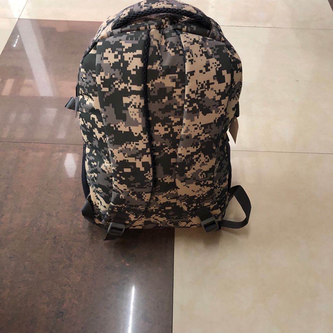 双肩包男女生小型背包迷彩小学生书包户外旅行轻便细节图