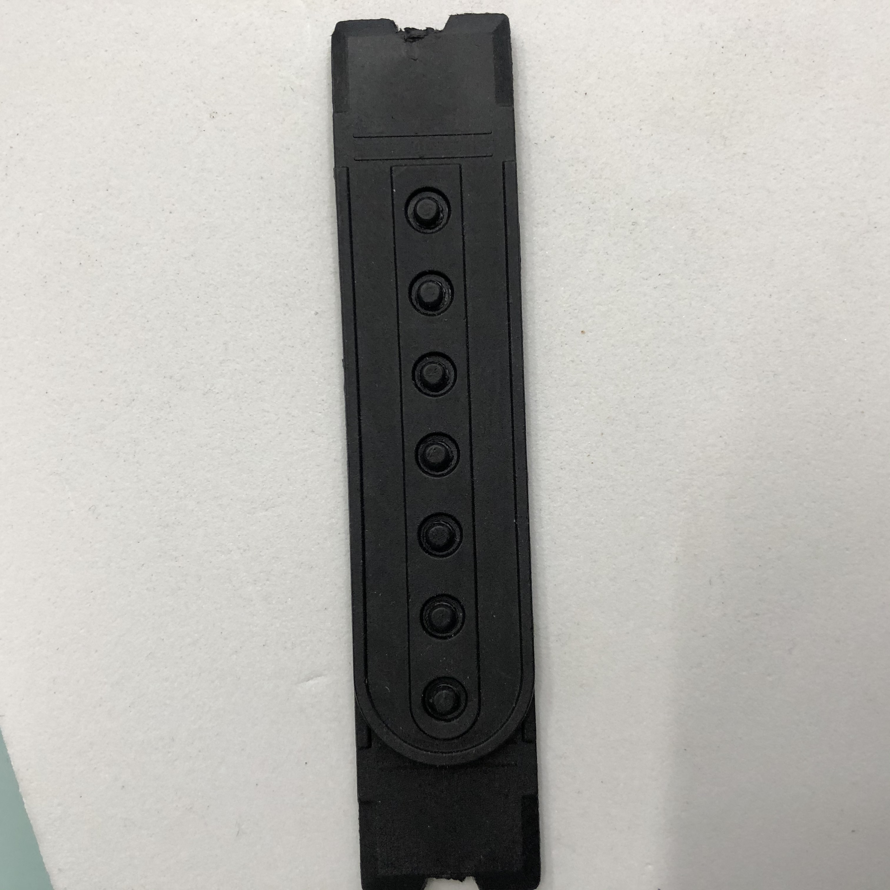 Adjustable Buckle At The Back Of The Hat Elastic Buckle Buckle Seven-Hole Expansion Adjustable Lock Cap Belt Accessories Accessories Plastic