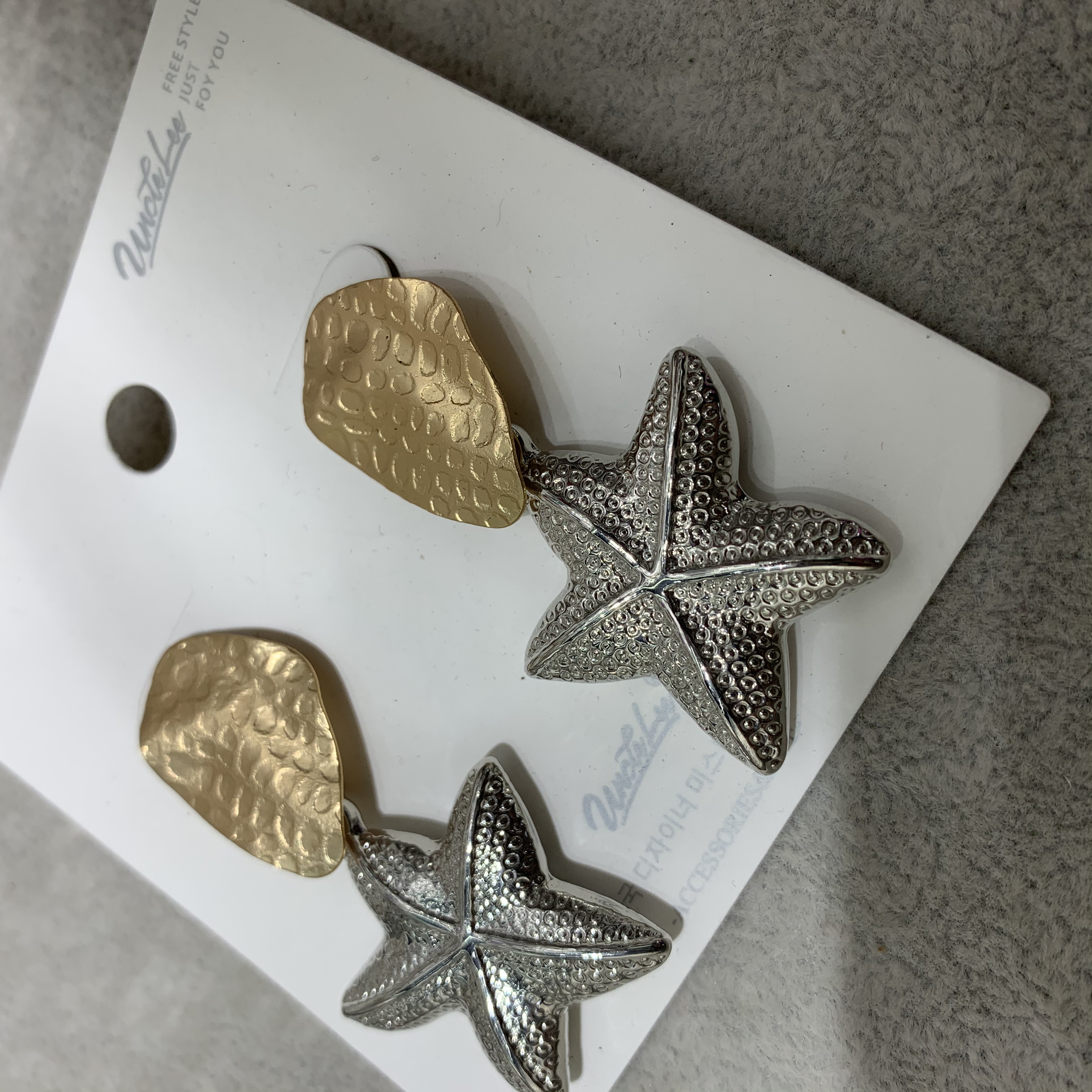 海星耳环彩色铁ABS材质环保时尚潮流百搭耳饰产品图