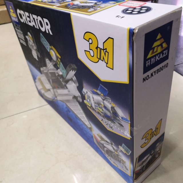 Educational children's granular building blocks plastic toys Spaceship series details Picture