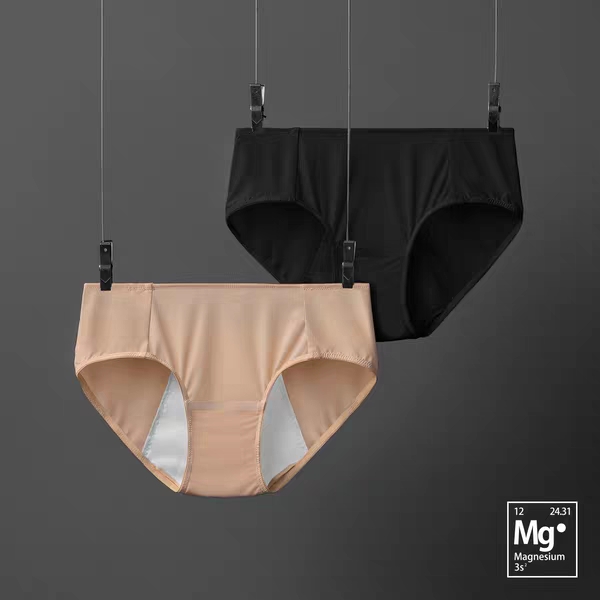 Japanese-style cute girl antibacterial triangle pants, women's mid-waist lifting buttocks seamless student underwear, women's pure cotton details Picture