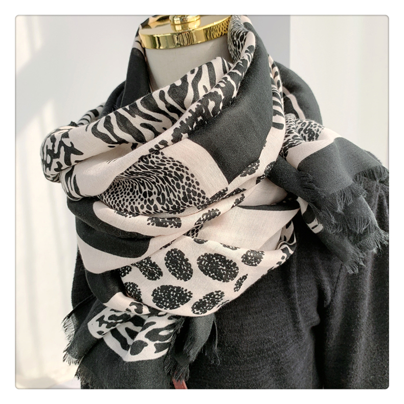 Women's Fashion Trend With Casual Warm Striped Cotton And Linen Scarf details Picture