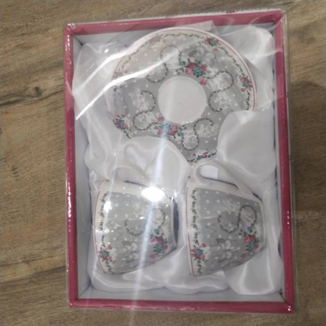 Ceramic roasted flower coffee cups and saucers 2 cups and 2 saucers gift box packaging details Picture
