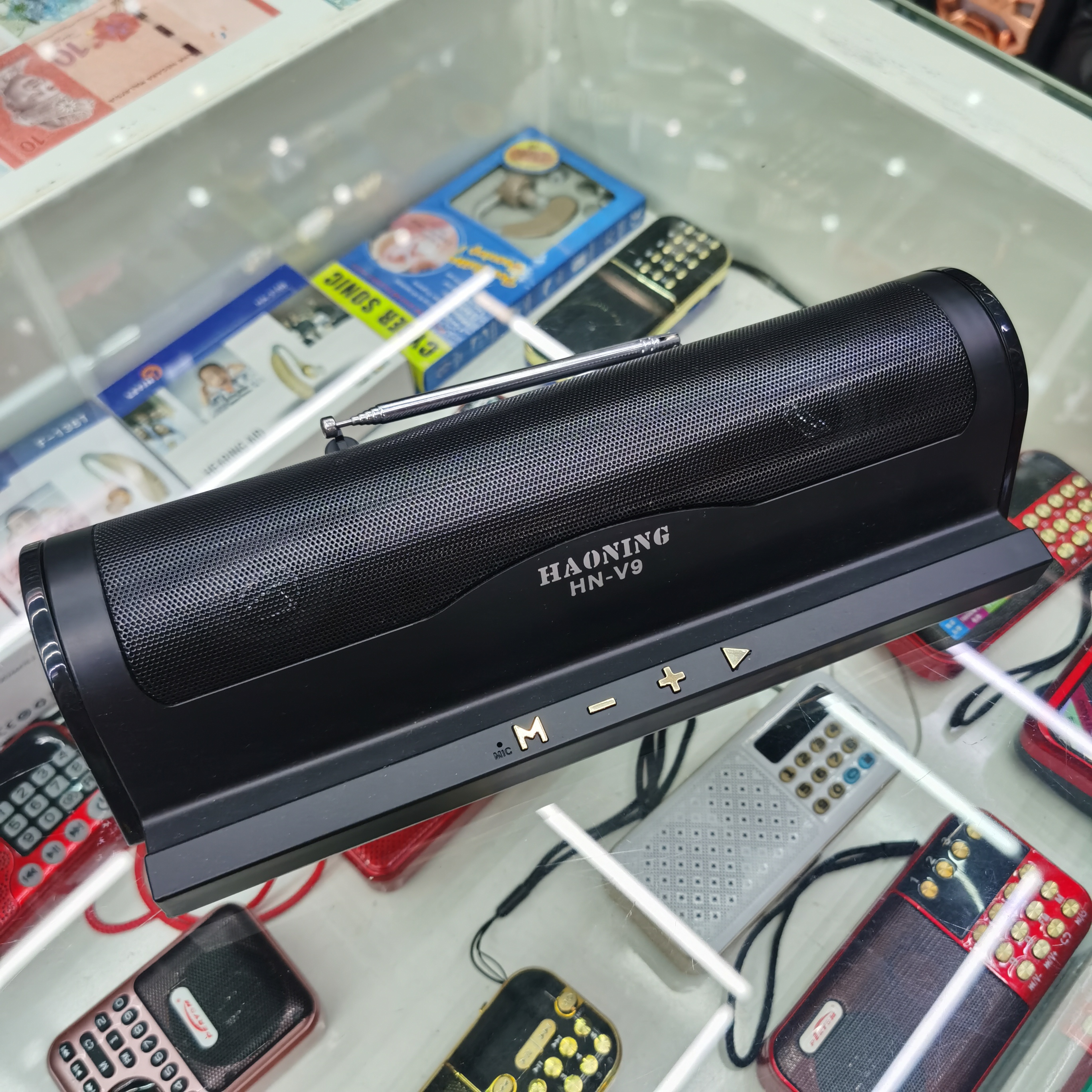 Wireless Bluetooth speaker is suitable for mini home audio portable small steel gun heavy subwoofer outdoor multimedia 3D surround portable car mobile phone audio thumbnail