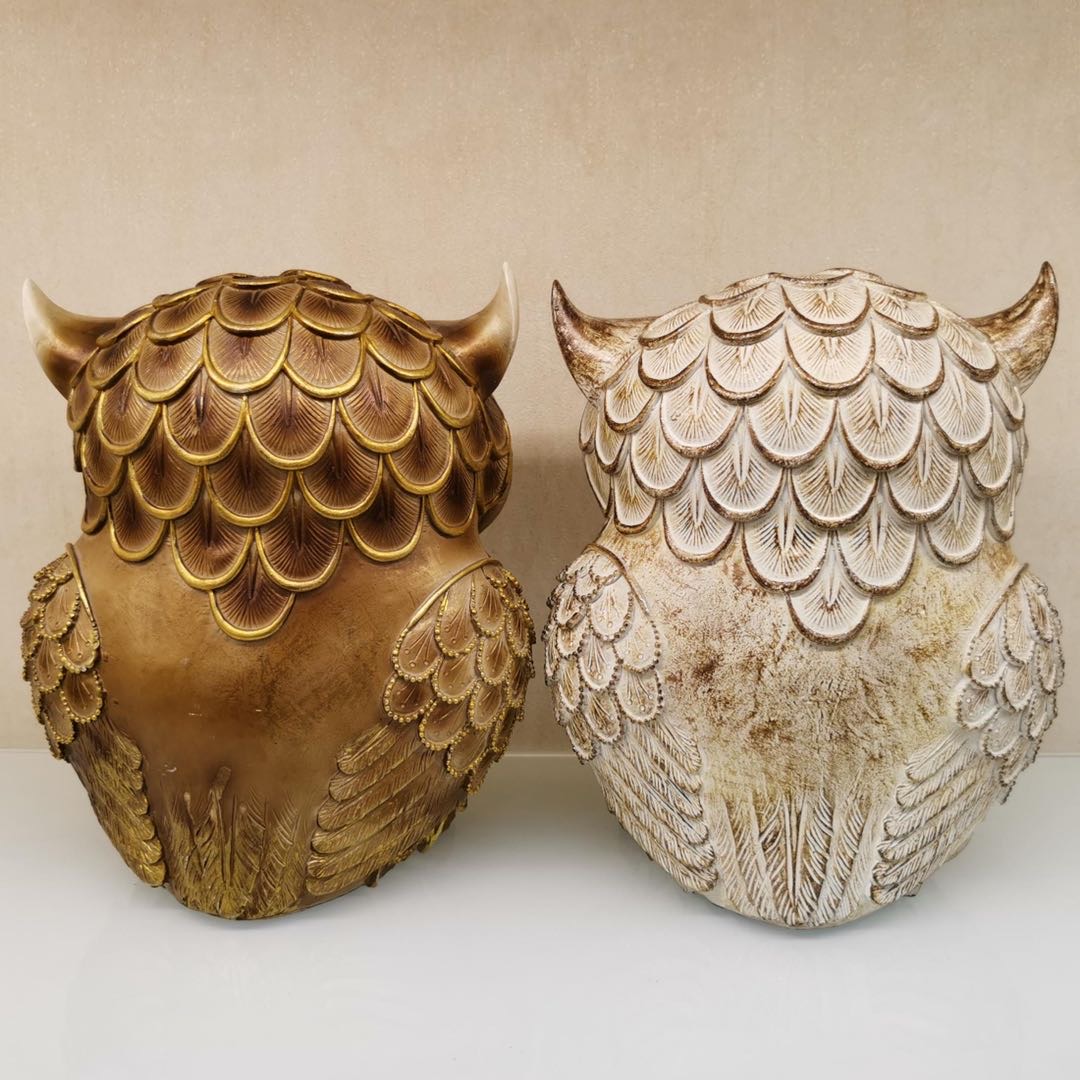 新款独特家居装饰礼品摆件：仿真大眼猫头鹰细节图