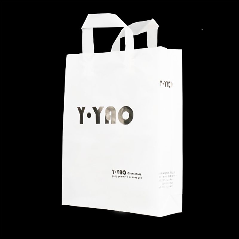 Wholesale manufacturer of export hand-held packaging bags, direct sales. Customized plastic bags and shopping bags based on provided drawings Specification image