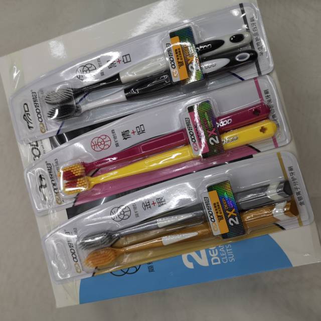厂家直销成人牙刷软毛刷美白牙刷家庭装