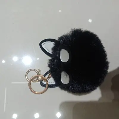 Instagram Craze Recommends Cute Black Pet Cat Head Boy Keychain