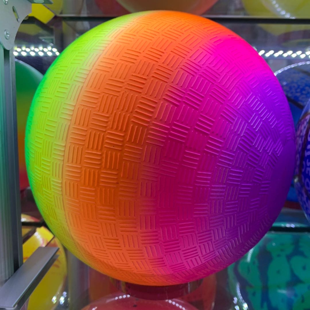 彩虹七彩渐变色气球儿童充气玩具图