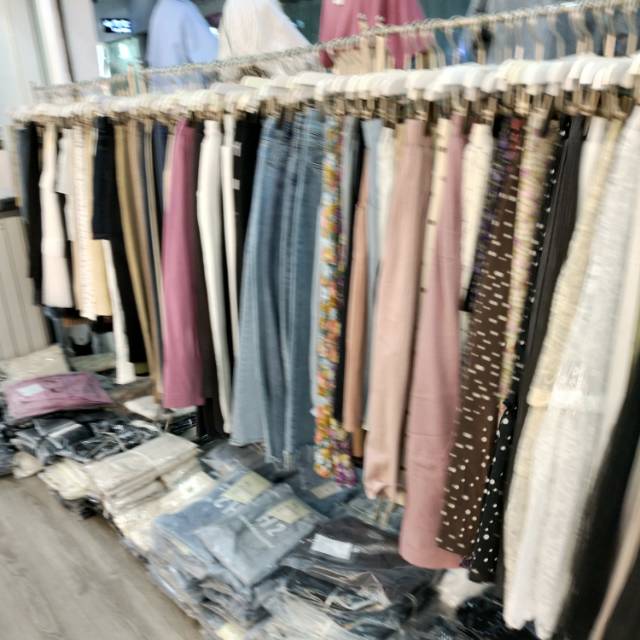 Lili's home describe pic - 2