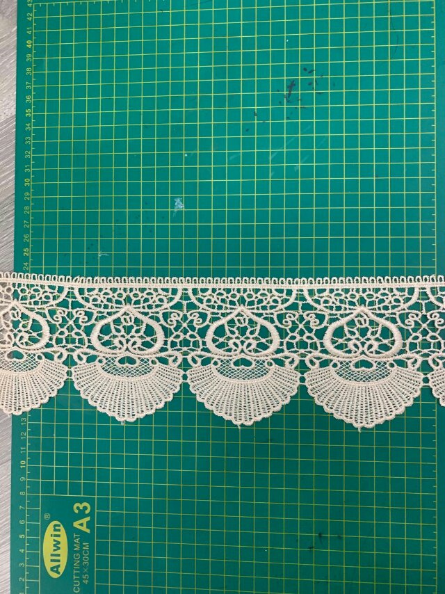 白色蕾丝刺绣领花刺绣花边水溶花边面料服装辅料花边