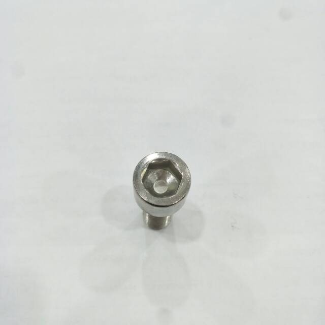 Stainless steel hexagon socket bolt DIN912 details Picture