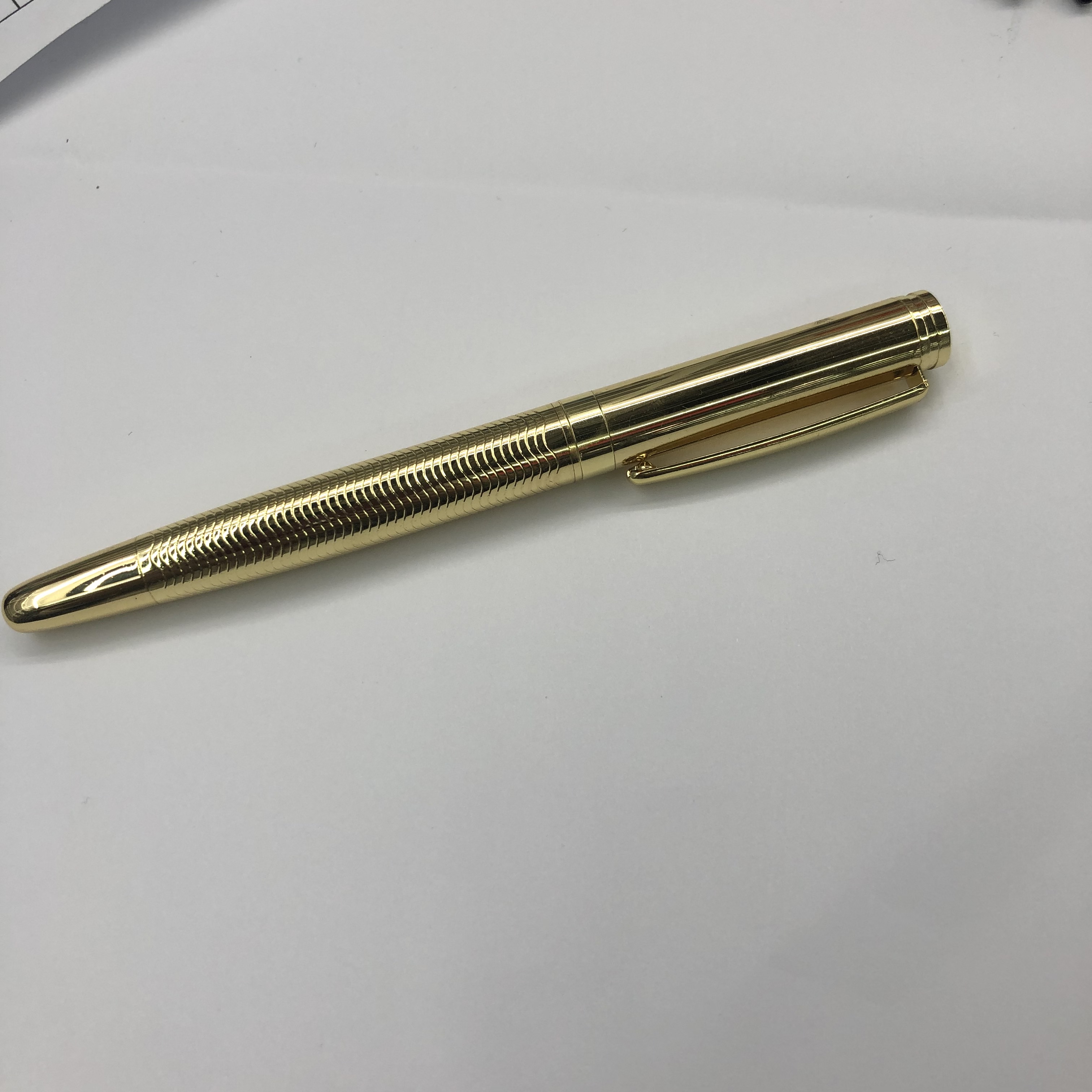 Metal heavy hand pen black ink pen man business high-grade carbon neutral pen ballpoint pen signature signature pen thumbnail