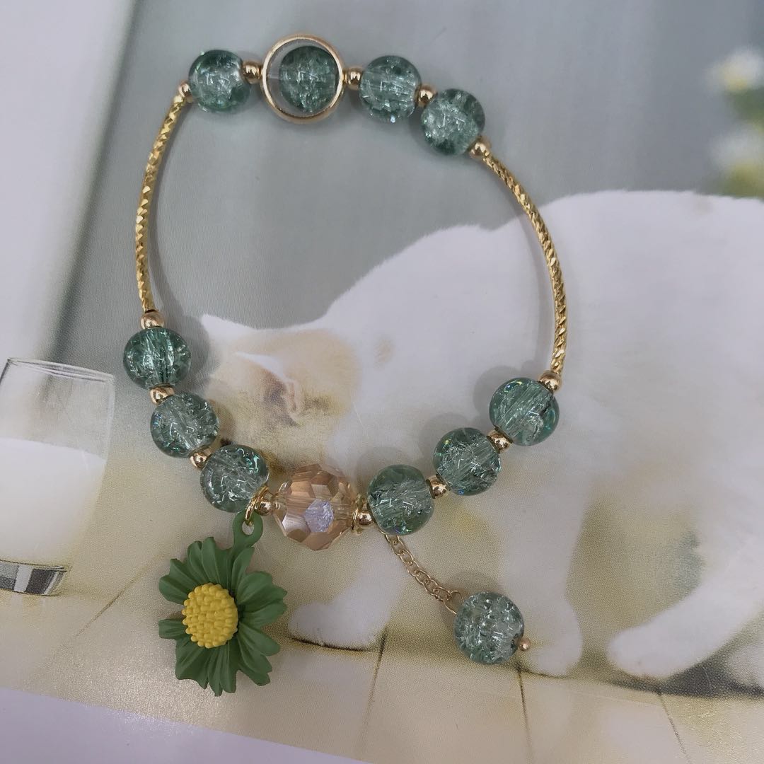 Green temperament small Daisy bracelet fresh girl student forest chain web celebrity sweet crystal bracelet Specification drawing