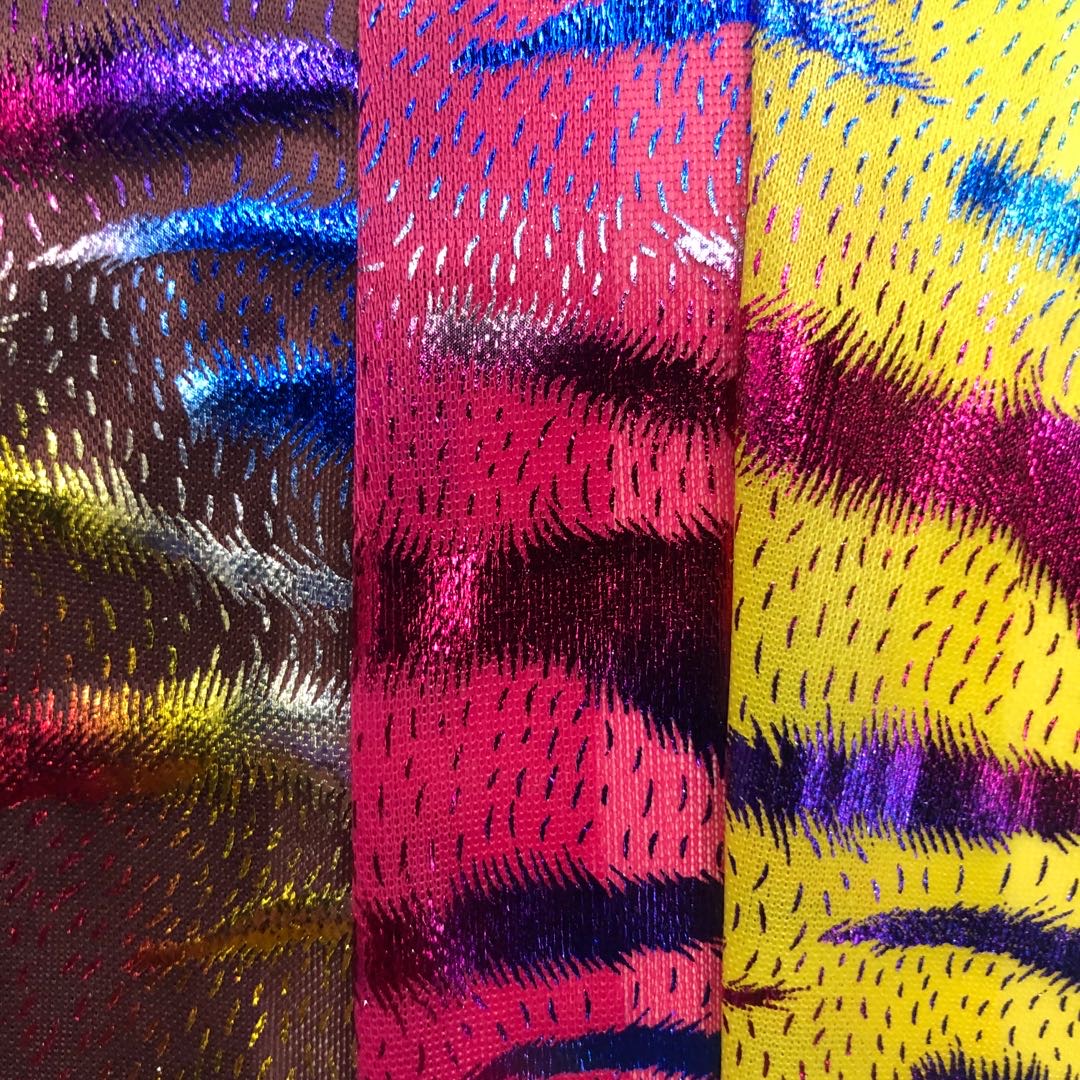 烫金布面料布料印花虎纹饰品面料