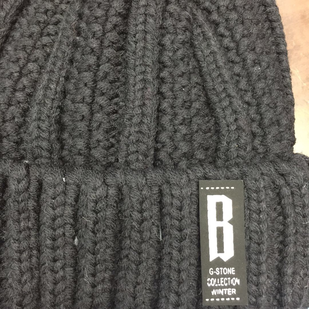 Autumn And Winter New Hairball Wool Hat Ladies Winter Outdoor Warm Trend Hat Plus Cashmere Korean Knit Hat details Picture