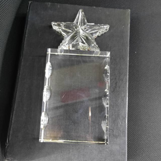 Factory direct sales of transparent crystal five-pointed star trophies details Picture
