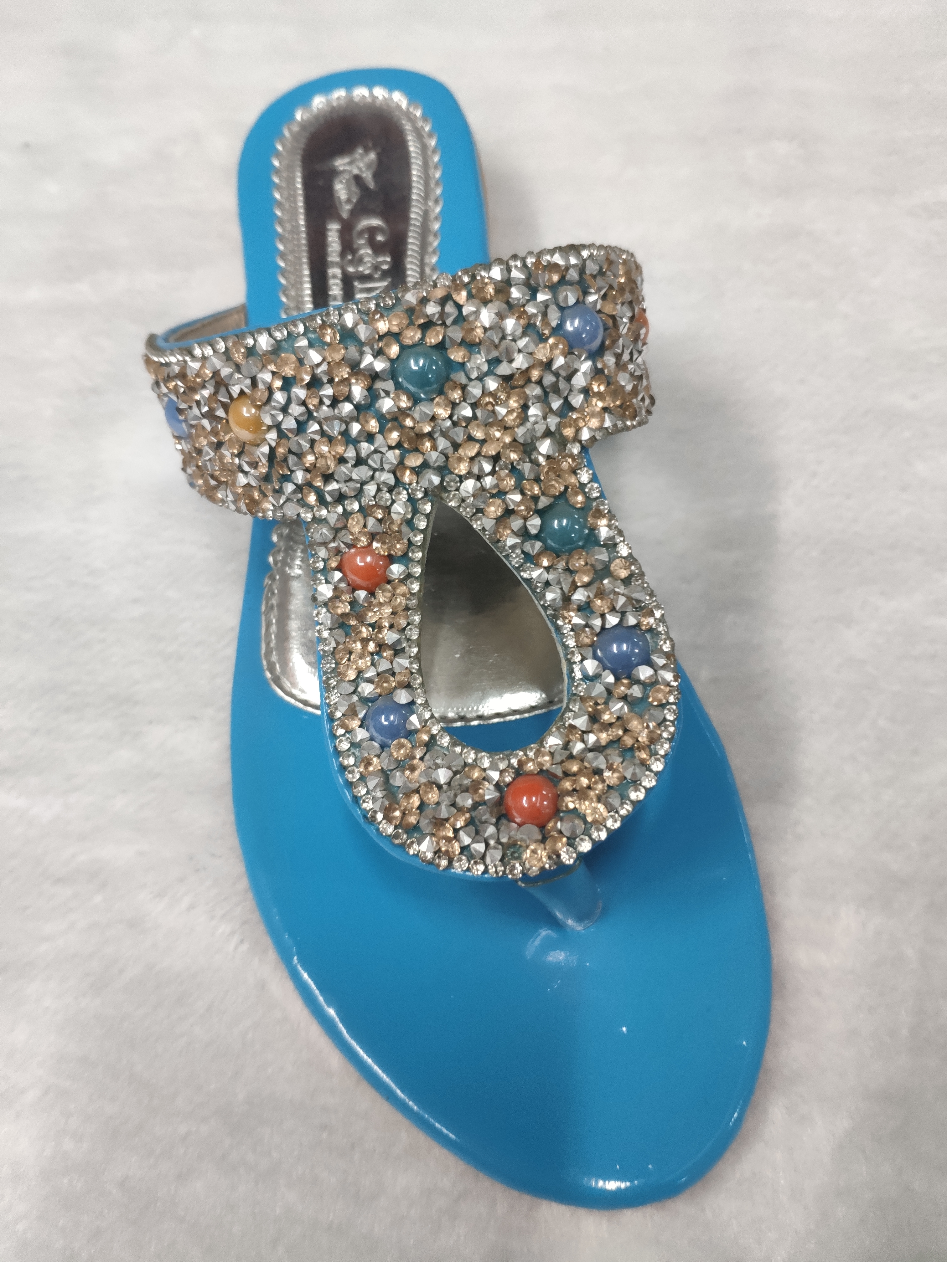 Foreign Trade Wholesale Summer Women's Herringbone Foot Color Beads Diamond Flat Sandals